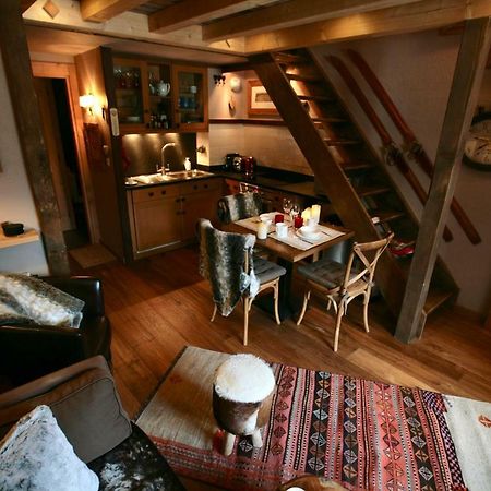Duplex En Vieux Bois Hyper Centre Apartman Chamonix Kültér fotó