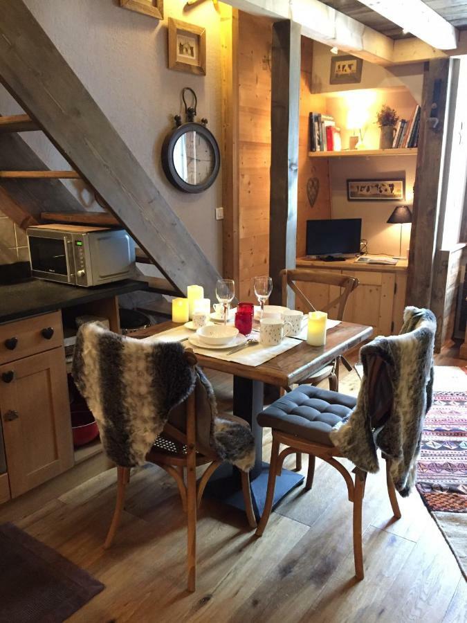 Duplex En Vieux Bois Hyper Centre Apartman Chamonix Kültér fotó